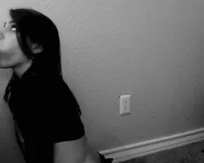 NAOMIDEE – B/W BLOWJOB – PREMIUM VIDEO