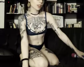 Babyjas - Hitachi on Her Kitty