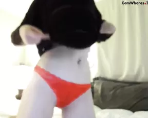 Cam4 , CB - Emberhot aka Cinamonrolli