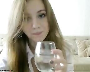j@ne_a young blonde teasing sweet ass webcam show