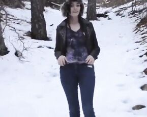 ASHE MAREE fingering pussy in winter forest public webcam show