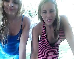 LeighScarlett beauty teen lesbians outdoor licking webcam show
