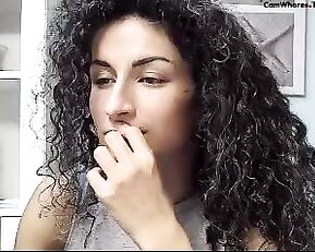 Mysterieusse victoria LooL voltaire - Videos - Most Relevant