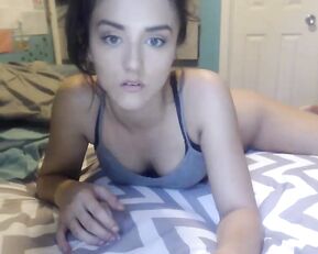 Zodiacgrrrl sexy teen in bed teasing little pink pussy webcam show