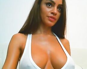 I_Am_Pene beauty and busty wet latina milf ride dildo webcam show
