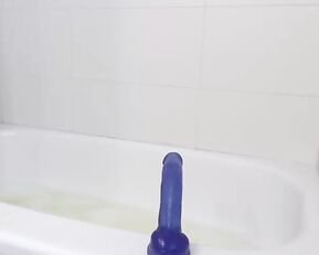 Lenaspanks little blonde masturbate use dildo after bath webcam show