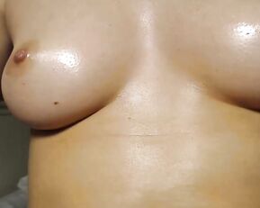 Aynmarie sweet naked milf teasing body webcam show