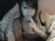 Chechur sweet slim teen teasing in bed webcam show