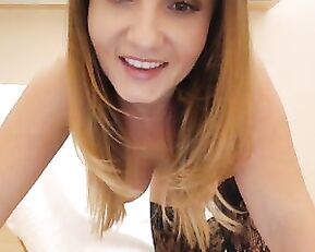 NIVEA beautiful teen in stockings hot masturbate pussy use dildo webcam show