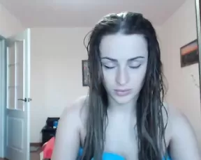 Honey_lipss sexy wet teen in bath private show