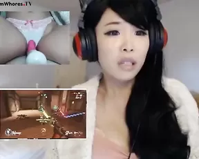 phoenix plays stream and vibrating pussy use ohmibod webcam show