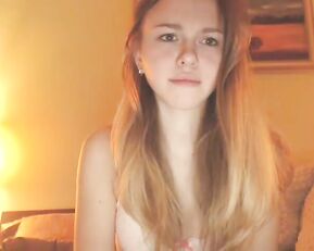 Jacky_smith young sweet blonde teasing body webcam show