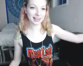 Hornyhippies dirty milf blonde teasing body webcam show