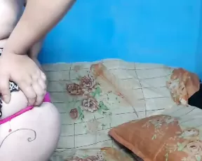 Amandasquirts fat milf show huge natural nude boobs private show