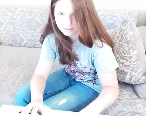 Virgomoon redhead teen in free private show