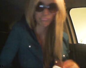 Olivia_paige plays in Car