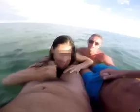 Alice90 double blowjob video