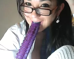 Dannielita fat teen in glasses suck dildo webcam show