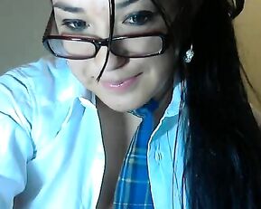 Dannielita fat teen in glasses suck dildo webcam show