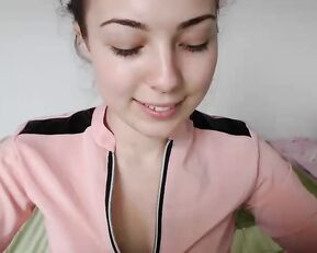 Antonia_shine nice slim teen free webcam show