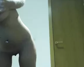 BBW babe loves long tongues