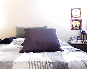 Pov of a babe stuffing here slit