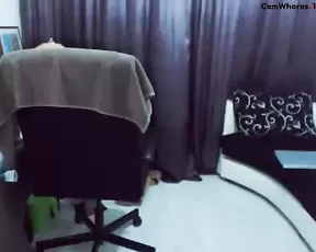 missadictive little show