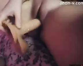 Bleureign tease on webcam