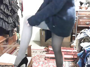 melantha shaved pussy masturbe