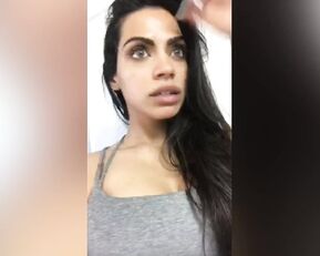 Mehreen Porno dal vivo