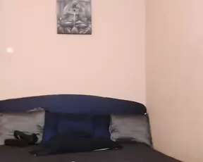 Skinny girl really loves to suck