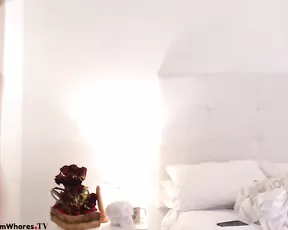 ManuelaPuert 9-24-2017 lotion show