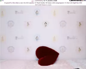LeenaQ show boobs