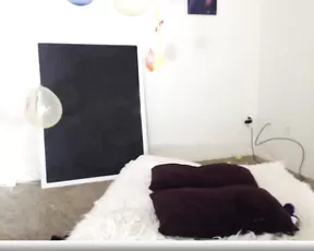 Juicyanny deep anal