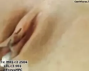 Eeeva Dildo cumming