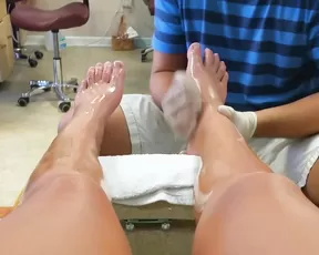 NikkiEliot PREMIUM VID  Pedicure