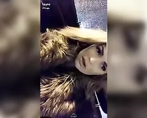 Laynaboo Masturbates in the car