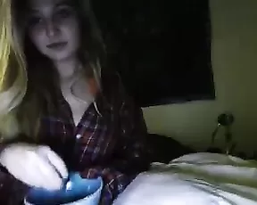Missycat101 busty teen lesbians webcam show
