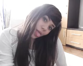 Kitty_jolie juicy beautiful girl webcam show