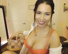 BellaBrookz sexy busty latina free webcam show