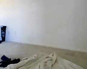 Comfiecozie very sexy slim teen in stockings finger clit webcam show