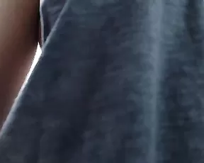Spreading wide for a long toy