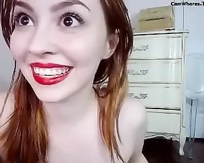 Brunette is cumshot in her face