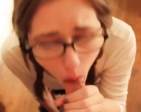 Pretty blonde wife preffer suck cock than attend her family,!holy fuck!