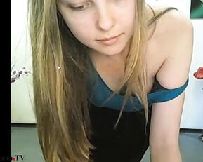 miss_peggy ...non nude..downblouse