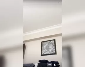 Periscope masterbate close-up