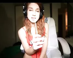 aynmarie twerk and pose
