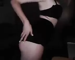 Lara fingering her pussy extra deep!