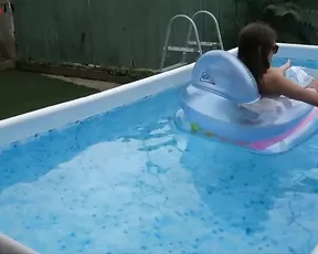 angelscouple69 Poolfun