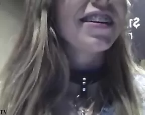 camgirl caugth masturbating in elevator for stranger